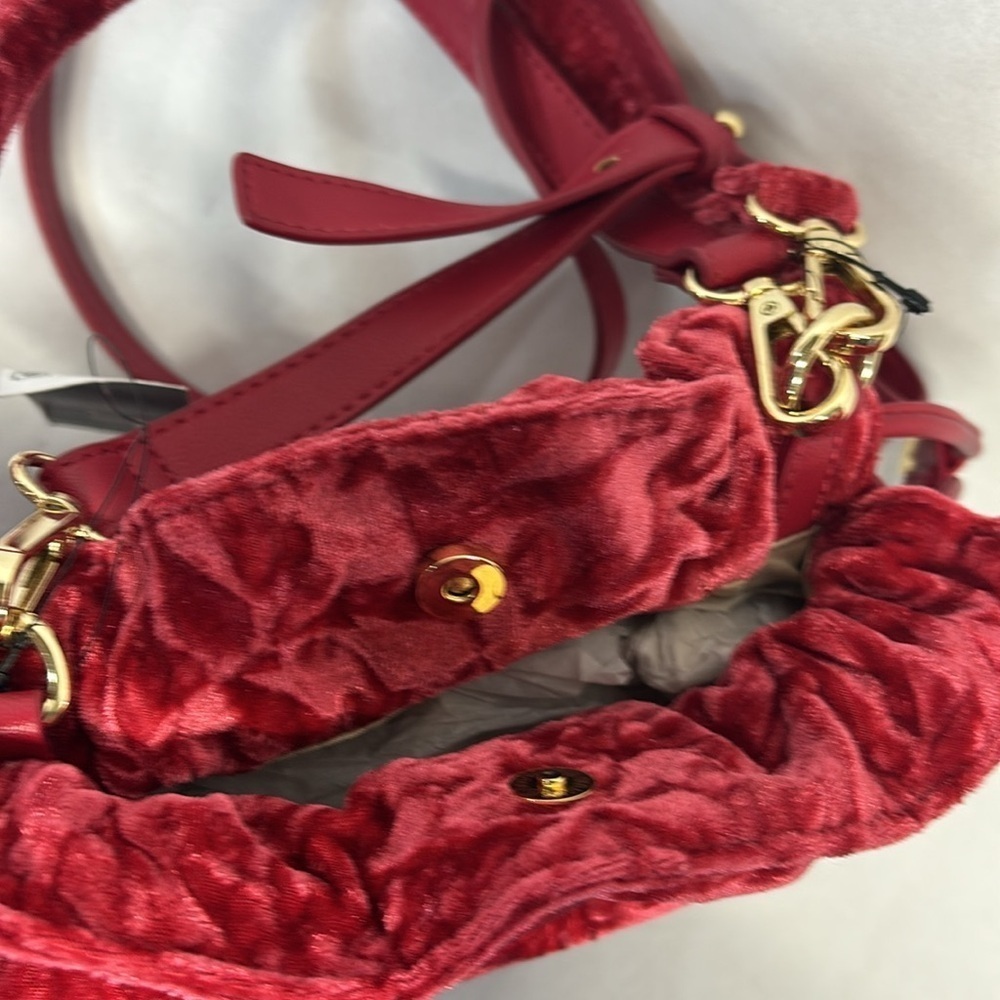 INC. Meliss Red Pepper and gold velvet cinch cross body or adjustable purse - Picture 7 of 16